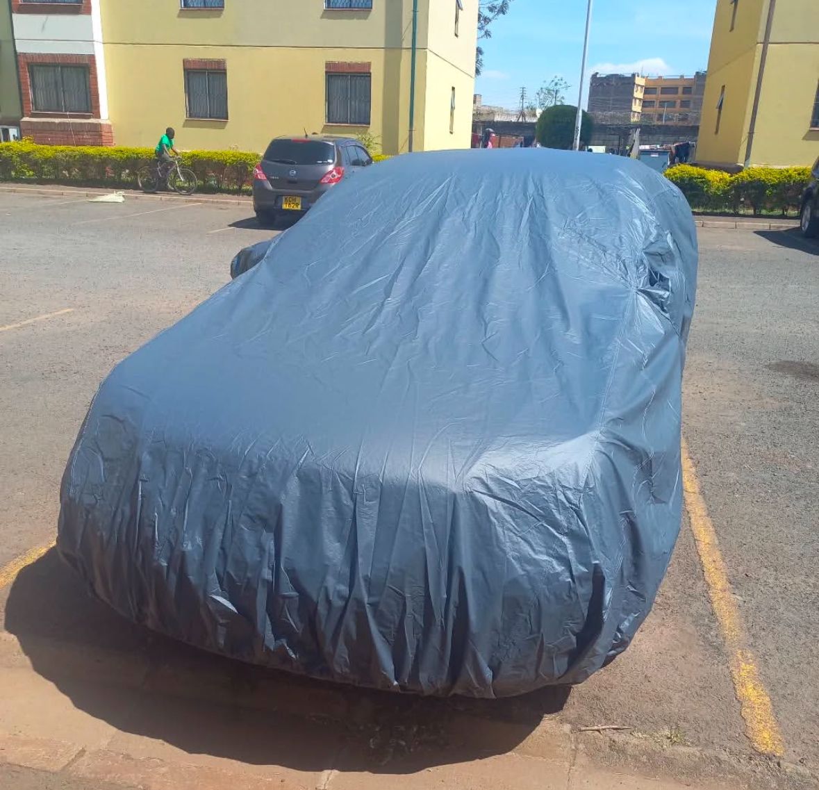 Heavy Duty All Weather Toyota Premio Car Cover Water repellent treated fabric Durable Mono layer stitched construction Superior protection against sun and rain