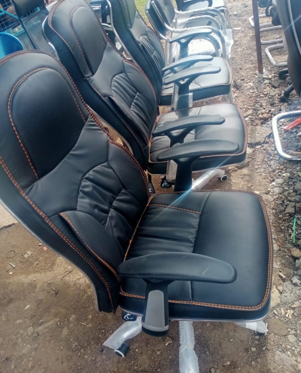 Executive Leather Office Chair – Premium Comfort & Style for Your Workspace