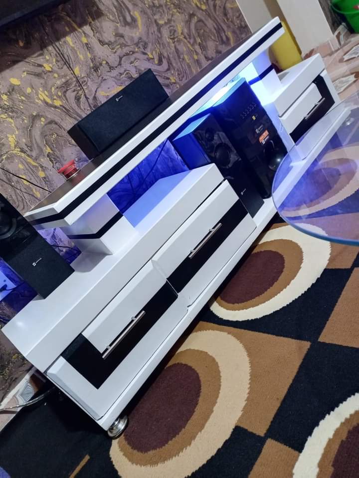 5 fts Istanbul modern TV stand for living room.