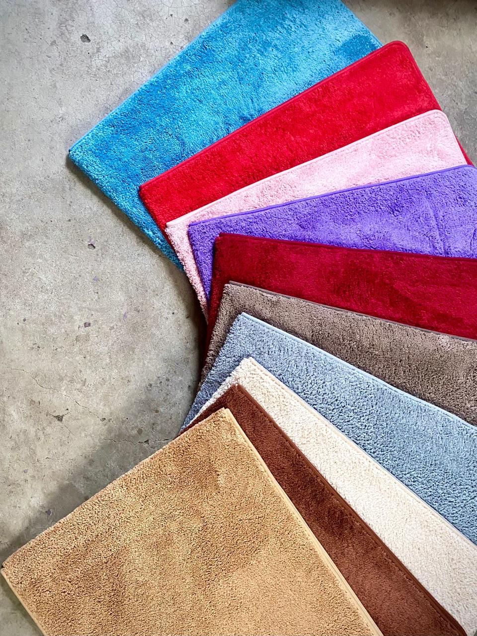 Non Slip Absorbent bedside mat  Soft luxurious  60*180 cm