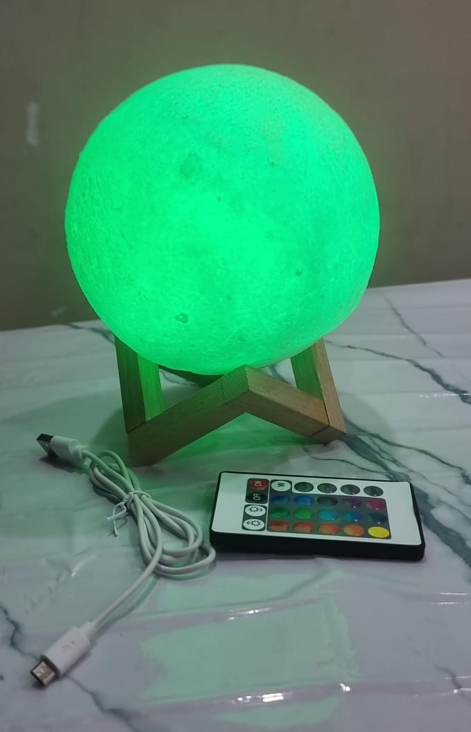 🥳 STAY AHEAD OF THE CURVE 🥳 with the new Remote Controlled 7 lightso Moonlight  Lamp on Bamboo base