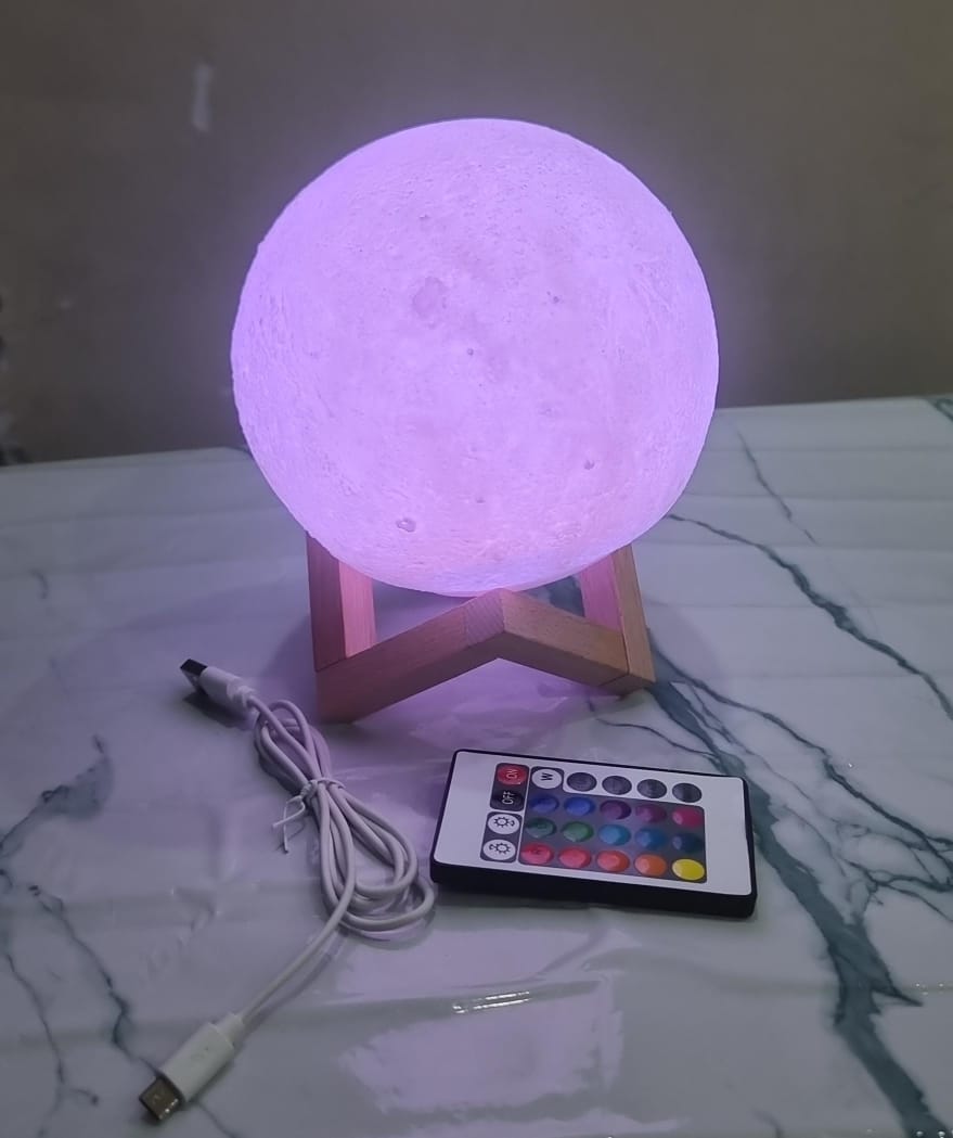 🥳 STAY AHEAD OF THE CURVE 🥳 with the new Remote Controlled 7 lightso Moonlight  Lamp on Bamboo base