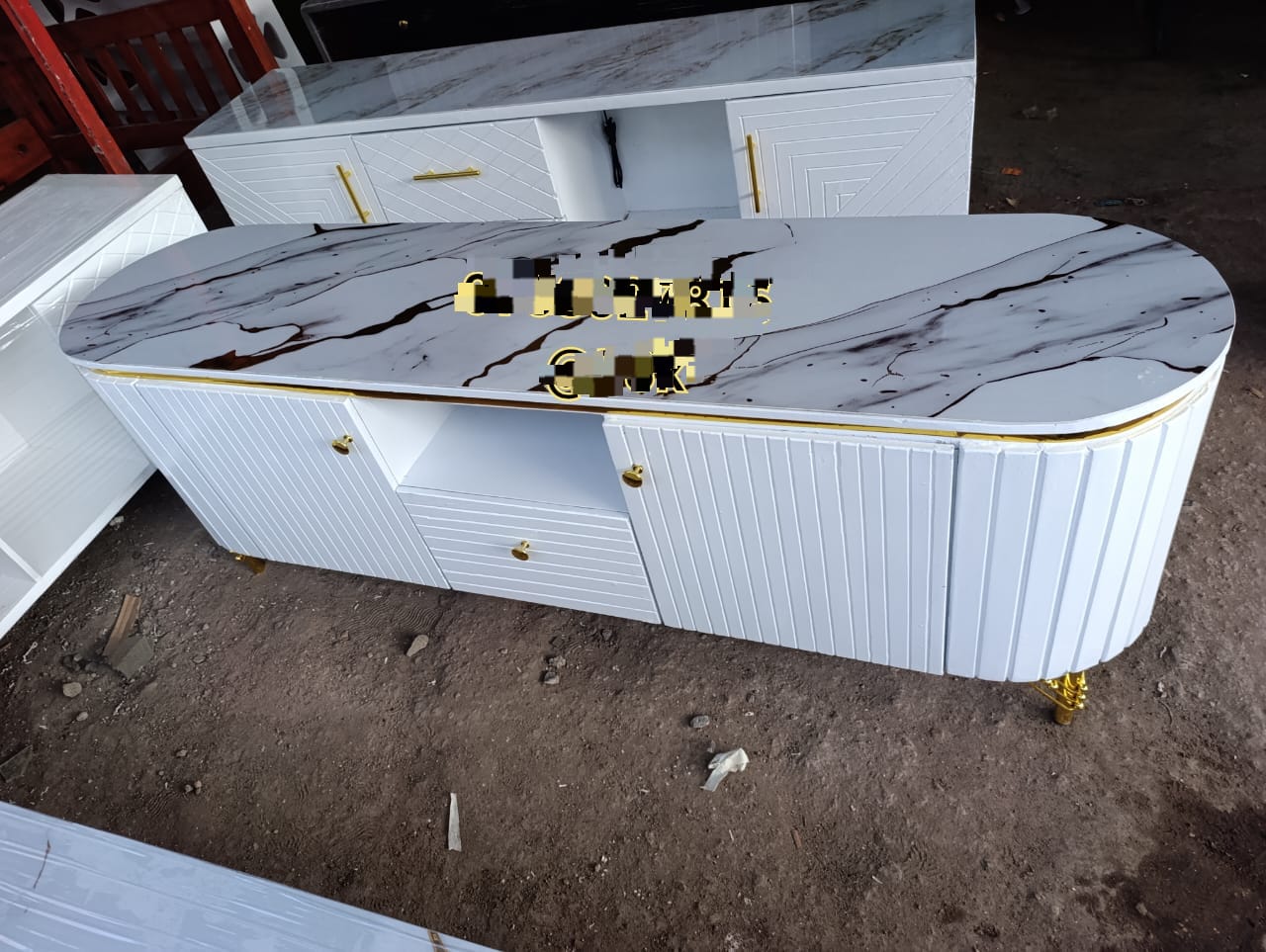 🌟🌟🌟 MODERN TRENDY STYLES 😍😍 New Modern tv stand 5.5fts. Made of top quality eco-friendly long lasting MDF boards , ecologically correct material, which gives the piece good strength  and durable