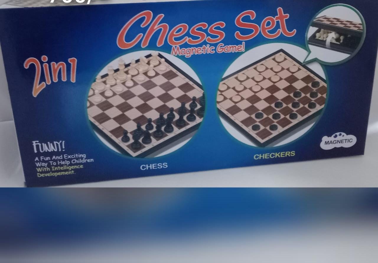 ✨Enjoy Mindblowing Ganes🎲🎲Magnetized 2 In 1 Chess Set-Big. are magnetic so no unnecessary movement Foldable so easy to carry Plastic material hence all weather .Helps one have a relaxed mind.
