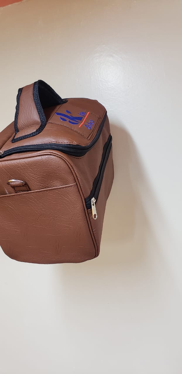 Lunch box spacious bag genuine leather fashion business bag men's women's bag business cross-body sling bag school bag for kids