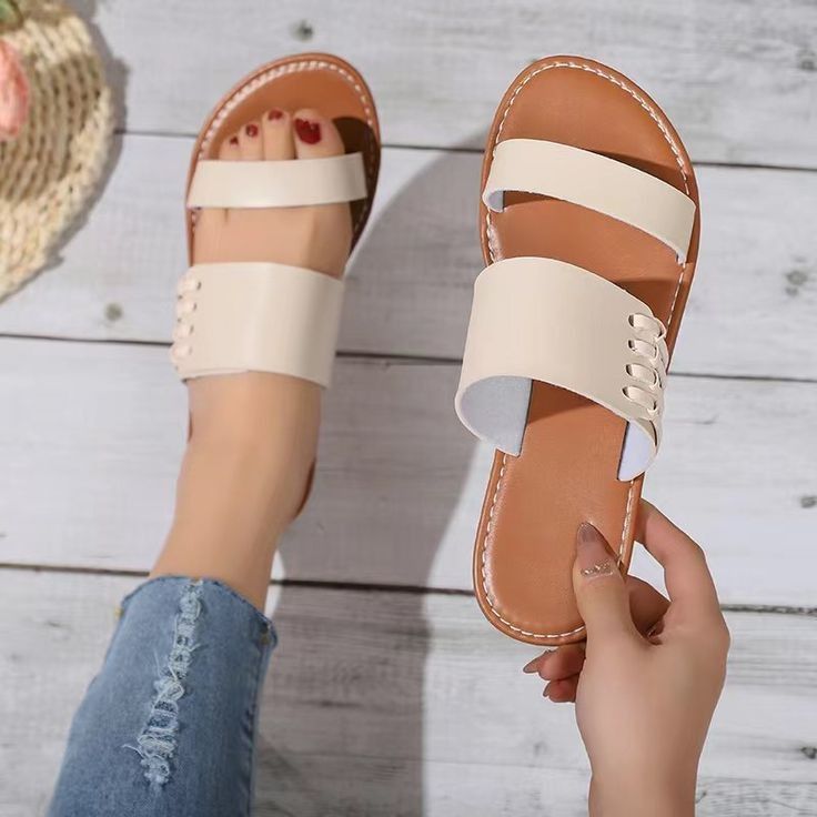 Women's Shoes genuine leather Fashionable Slippers Mom Room Shoes Soft Bottom Word Couple Sandals and Slippers Female Beach Wear Female Ladies Slippers Outdoor Indoor Slippers Unisex Student Open Shoe