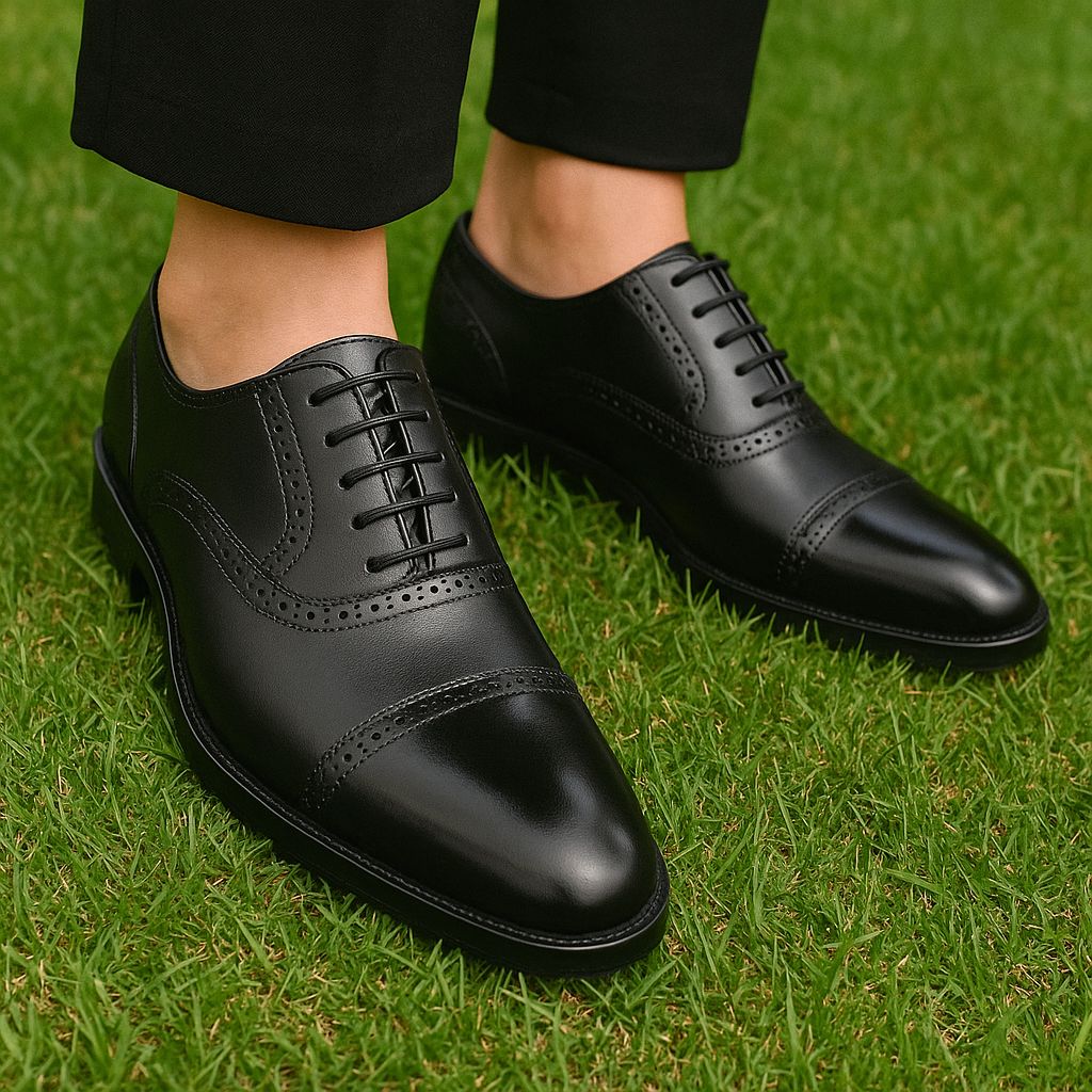 Mens classic genuine leather shoes, official can be worn with khaki , jeans or material trousers, affordable men shoes