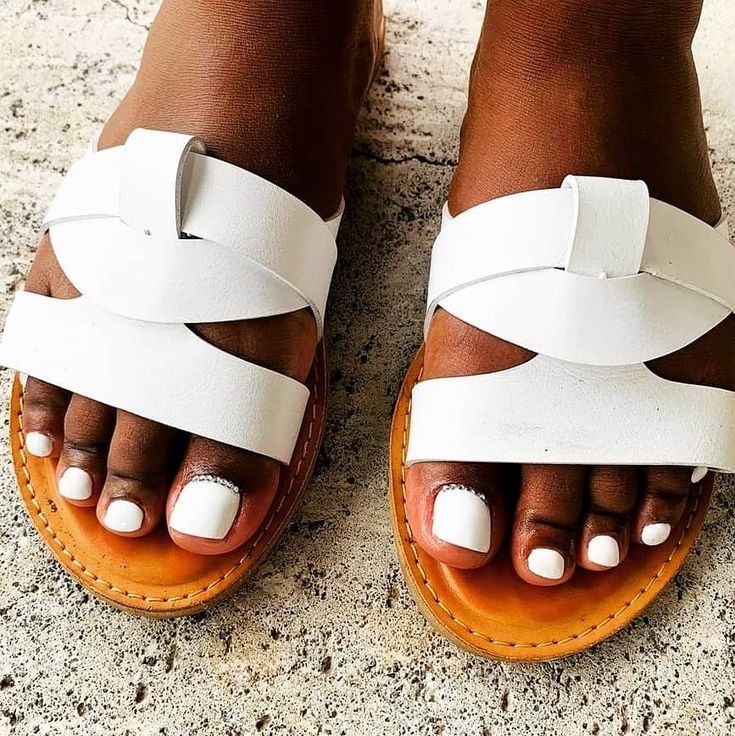 Outdoor Versatile slide genuine leather  sandals with  Lightweight sandals with soft sole elegant summer shoes open toes for women flats