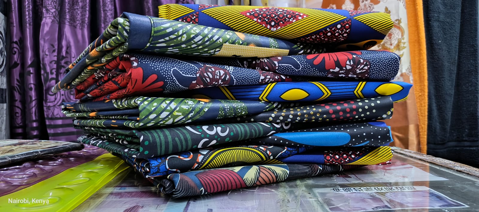 A PAIR OF African Fabrics Vitenge / A PAIR OF Swahili leso