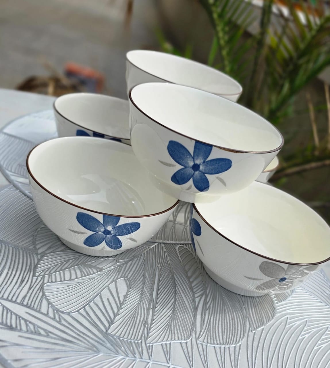 6pcs white black Bowls