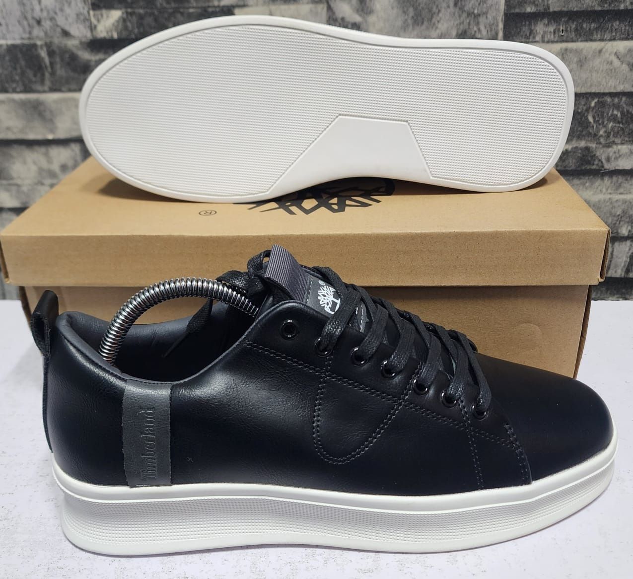 Generic Timberland Casuals Men's Shoes Stylish Sneakers For Comfort, Confidence & Everyday Adventure