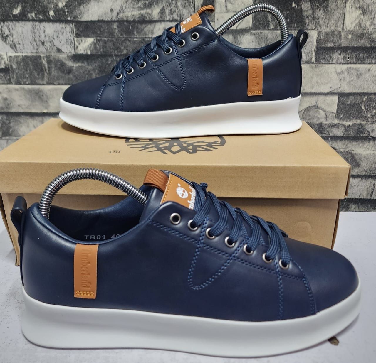 Generic Timberland Casuals Men's Shoes Stylish Sneakers For Comfort, Confidence & Everyday Adventure