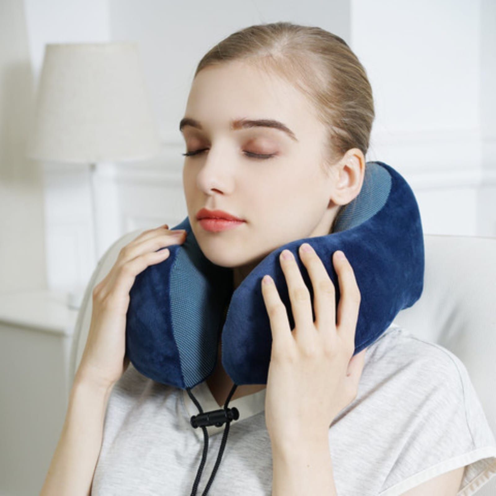 Neck Support Travelling Pillow Latex Rubber Filling With Adjustable Zipped Cover For Comfort & Relaxation