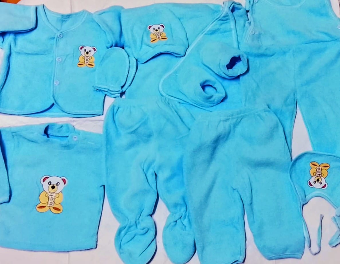 11 pcs receiving set Dressing your little one has never been so easy, get this all in one set baby wear and enjoy the comfort and luxury that comes with beautiful colors, excellent quality and good fi