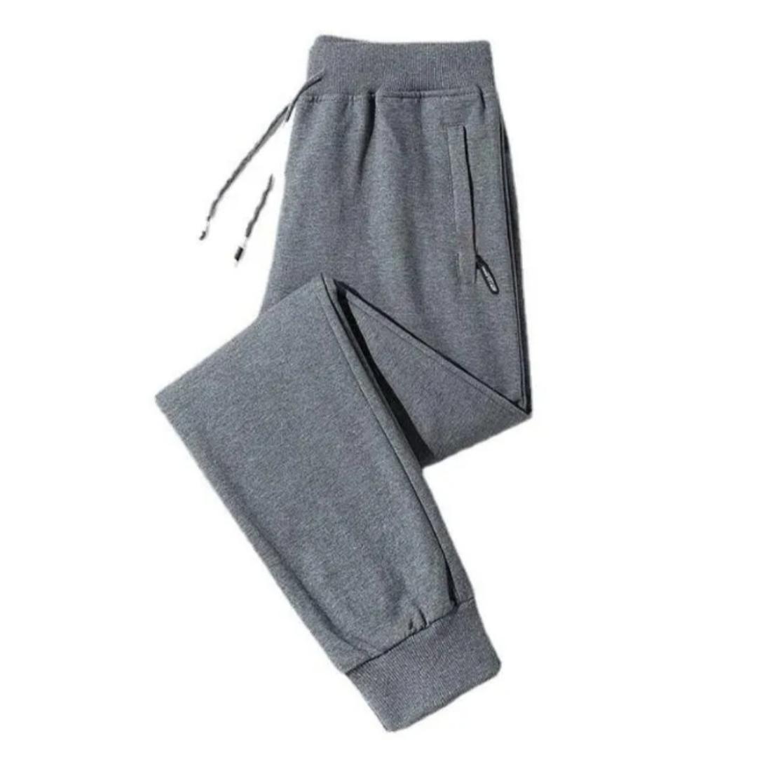 Men sweatpant/jogger pant/gym pants and casual wear.straight leg  made of blend of cotton and polyester  perfect for casual wear gym while relaxing at home.