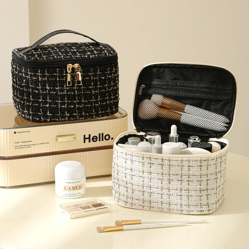 New design Fashion Plaid Tweed Storage Bag Travel Ladies Toiletries Storage Custom Cosmetic Bag lattice makeup bag large capacity portable travel storage bag makeup organizer bags
