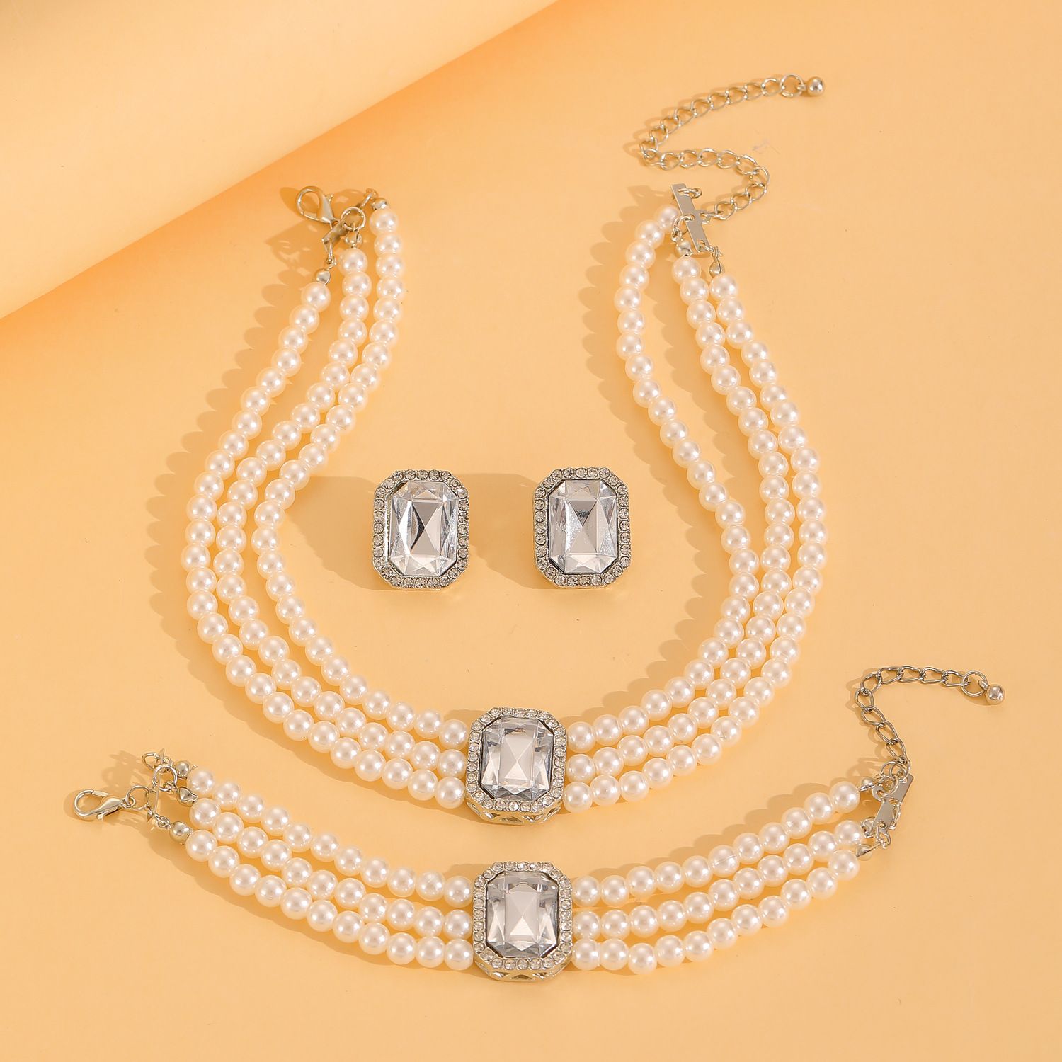 European American New Fashion Hot Sale Choker Necklace Personality Pearl Beaded Charms Court Style（Necklace+Bracelet+Earring  ）Jewelry Set for Woman