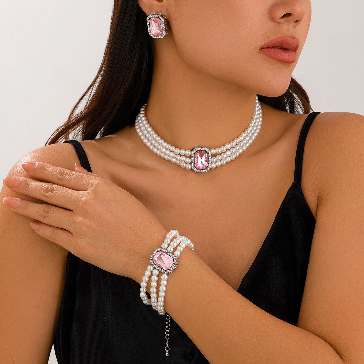 European American New Fashion Hot Sale Choker Necklace Personality Pearl Beaded Charms Court Style（Necklace+Bracelet+Earring  ）Jewelry Set for Woman