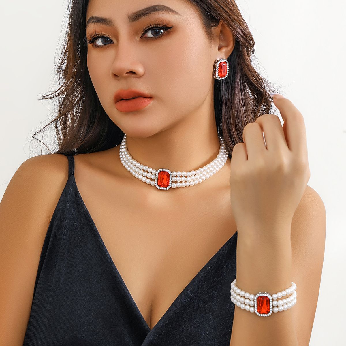 European American New Fashion Hot Sale Choker Necklace Personality Pearl Beaded Charms Court Style（Necklace+Bracelet+Earring  ）Jewelry Set for Woman