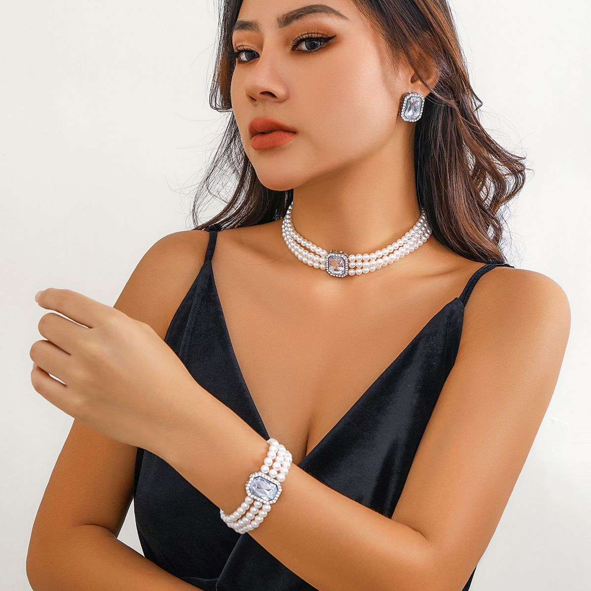 European American New Fashion Hot Sale Choker Necklace Personality Pearl Beaded Charms Court Style（Necklace+Bracelet+Earring  ）Jewelry Set for Woman