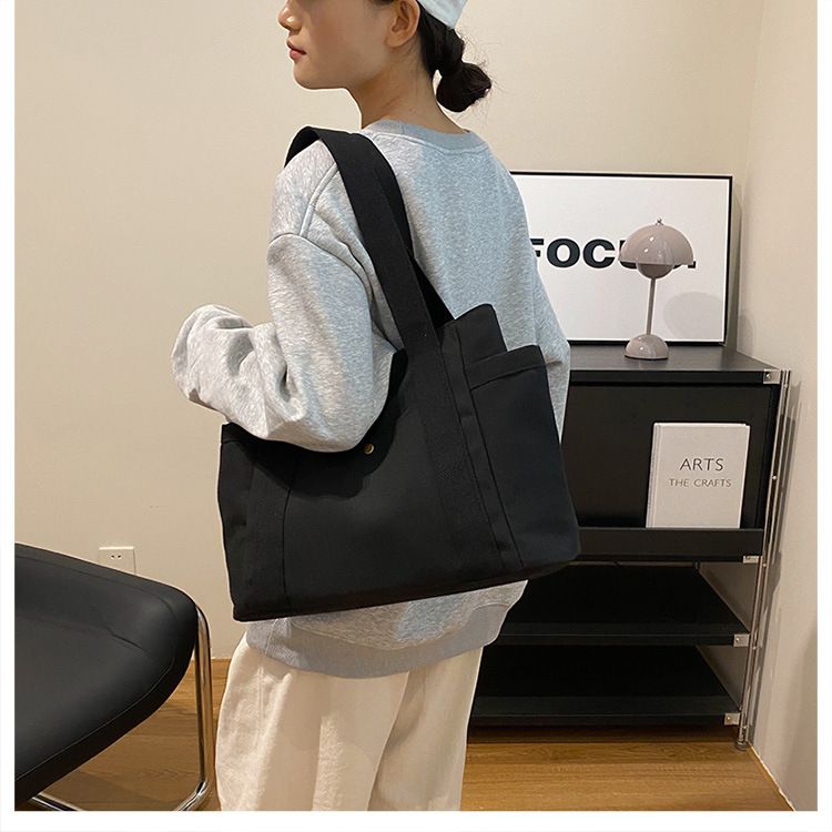 High Quility Versatile For Commuting Large-Capacity Fashionable Tote Canvas Bag For Work And Outings Single-Shoulder Armpit Bag