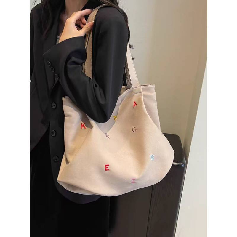 2025 Trendy Shop Bag Woman Canvas Bag Fresh Embroidered Letter Small Fresh Shoulder Tote Bag Fashion