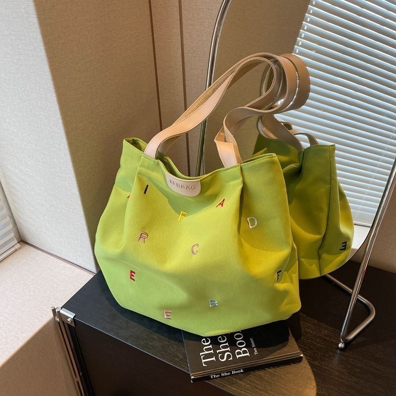 2025 Trendy Shop Bag Woman Canvas Bag Fresh Embroidered Letter Small Fresh Shoulder Tote Bag Fashion