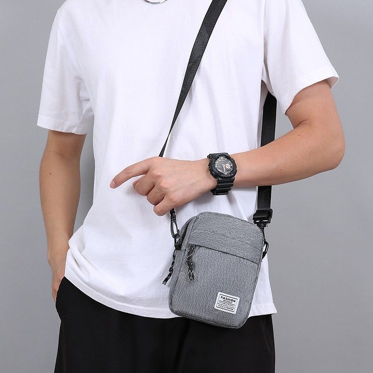 Fashion Men's Crossbody Bag Anti-Theft Lightweight Durable Nylon Small Zipper Shoulder Bag