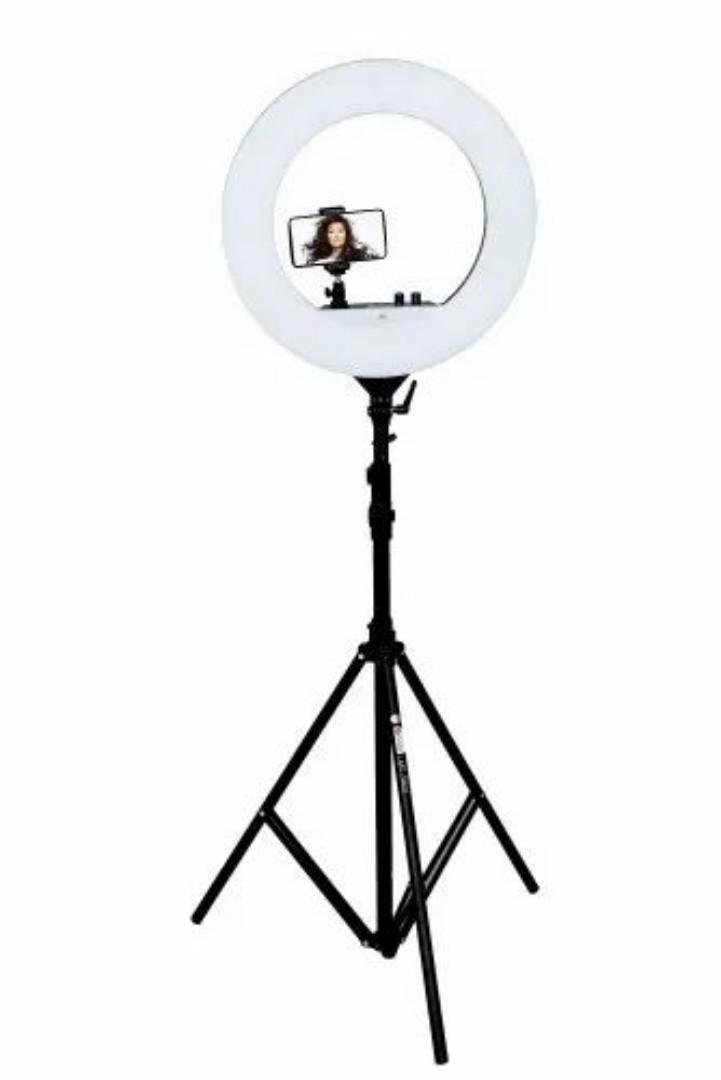 12inch ring light with 2.1m tripod stand for live streaming, TikTok photography make up application,with phone holder, foldable tripod,3 color modes, dimmable brightness to fit your desired light Inte