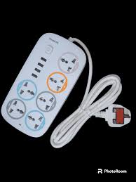 6 Way Extension Cable with 4 USB Ports, Multi-Socket Power Strip Surge Protector with Fast Charging USB Ports for Home, Office, and Electronics