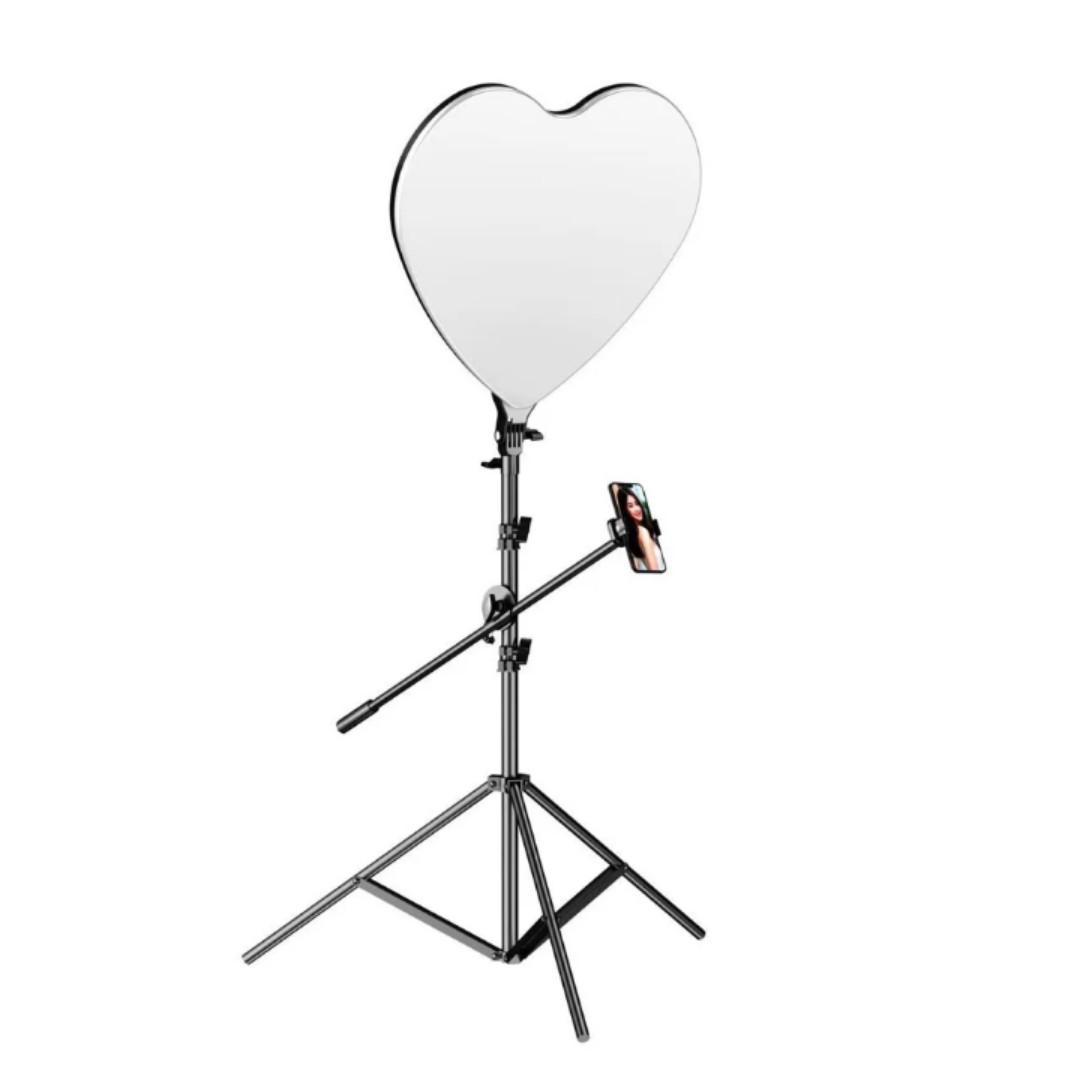 13 inch ring light description ..
‎Ring Light video light super bright vlogging light hear shaped beauty light for live streaming, video shooting,make up application,studio light ring light with tripo
