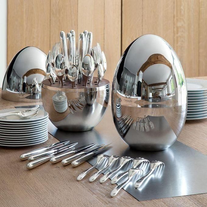 36pc Executive Egg-Shaped Cutlery Set Silver colour-9 Dinner Knives, 9 Dinner Forks, 9 Table Spoons, 9 Tea Spoons, 1 Egg shaped case. Designed to bring elegance and functionality to your dining experi