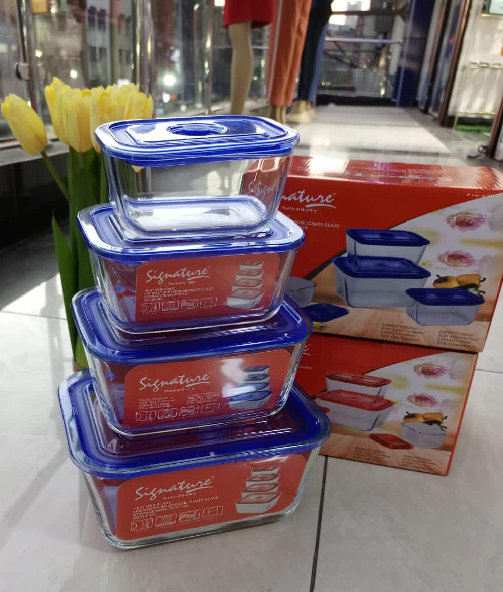 Set of 6 pcs Clear Plastic Food Storage Containers 400ml ,Flexible  Lids Keep Contents Covered and Fresh
Freeze home-made baby food portions