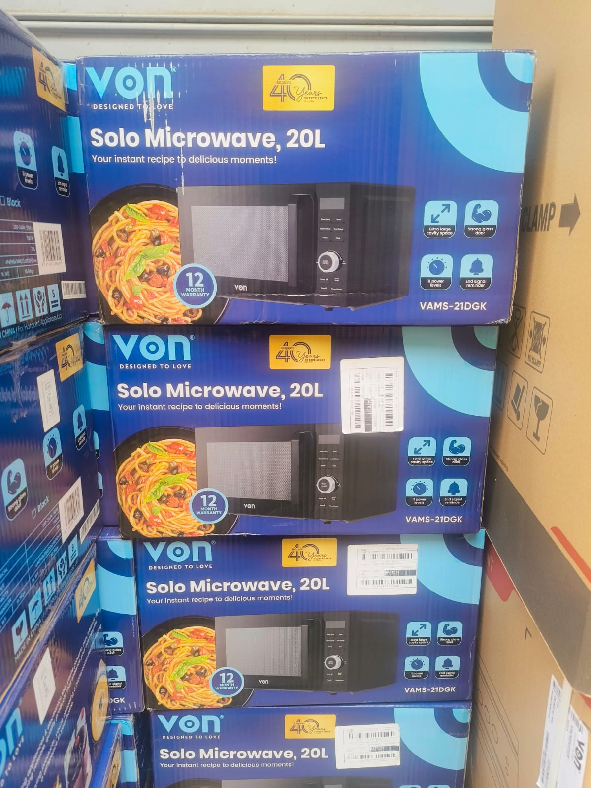 VON VAMS-21DGK Digital Microwave Oven Solo 20L – Black