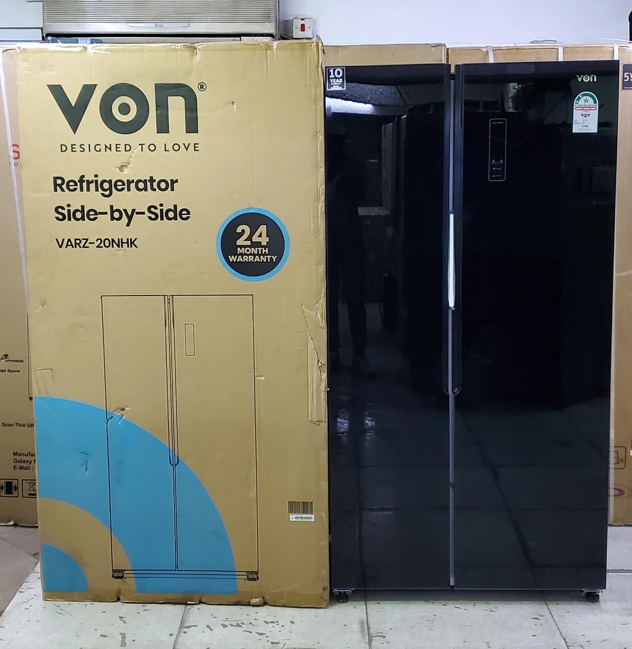 VON 429 LITRES SIDE BY SIDE REFRIGERATOR, External Digital Temperature Control, In-built Deodoriser, Led Lighting In Both Fridge & Freezer Compartment.