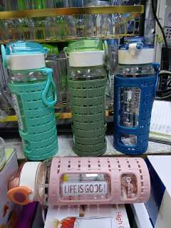 800 Ml Clear Classy Water Bottle - Strong, lightweight, and long-lasting, Secure closure prevents spills, Portable & Easy to Carry.