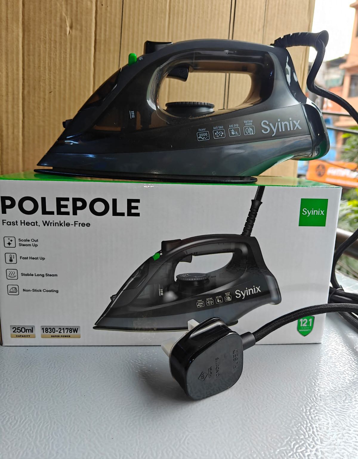 Syinix Steam Iron Box – Powerful Non‑Stick Ceramic Soleplate, Adjustable Steam & Spray