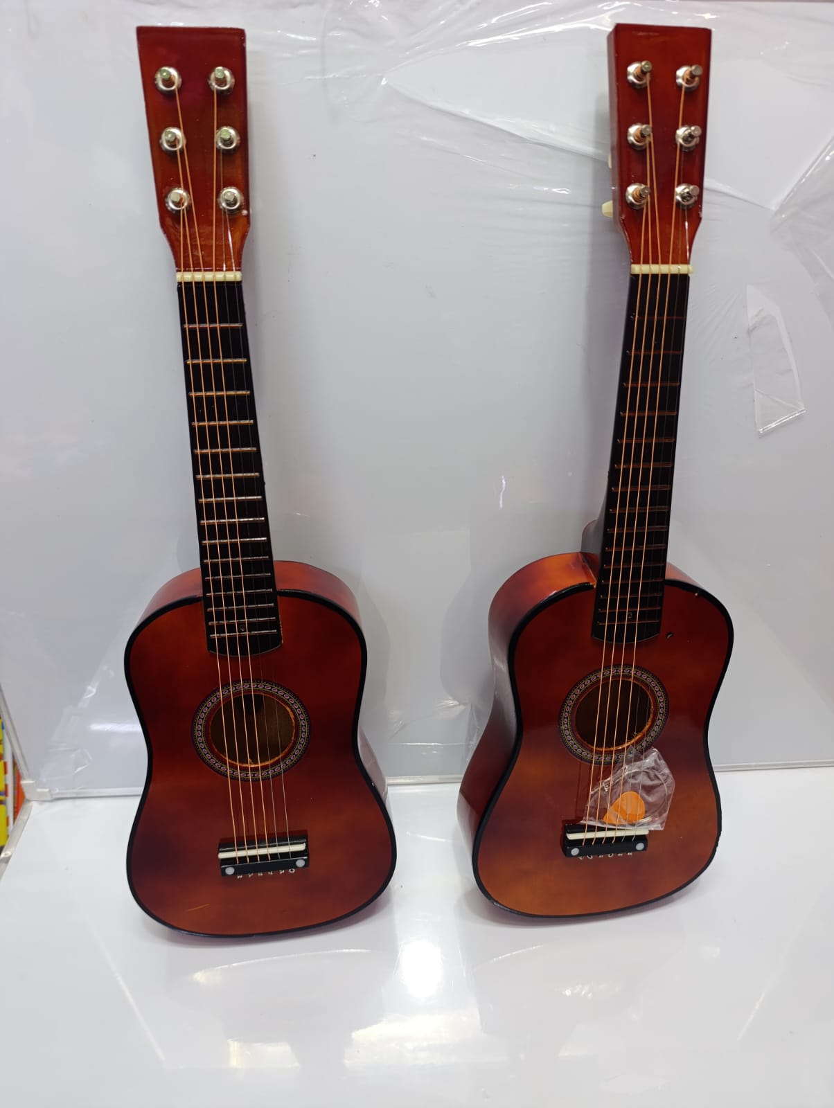 6-String Wire Guitar – Classic Acoustic Sound for Beginners & Pros, Six steel strings deliver bright, resonant sound for all music styles, Durable Build: Robust body and neck.