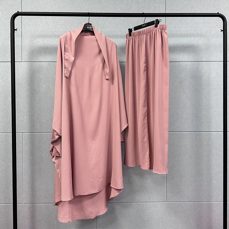 New product selection: Cross border Middle East dress, Muslim temperament, solid color, daily travel robe set, dress robe