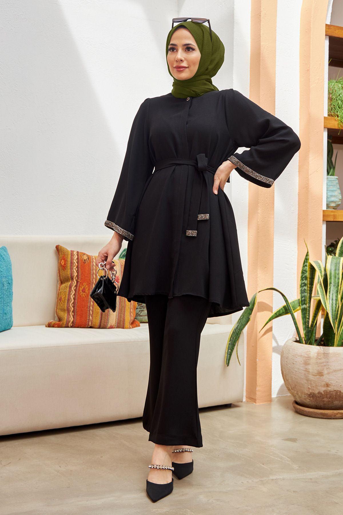 New Product Selection 2216 # Cross border Foreign Trade Middle East, Europe and America Muslim Women's Fashion Hot Diamond Loose Top Bellbottom Pants 2-piece Set
