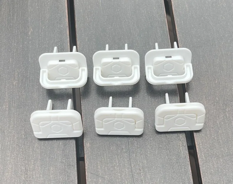 4 Pieces American Standard Baby Care Electrical Safety Socket Protection Cover Guard Children Anti Electric Shock Rotate Protectors