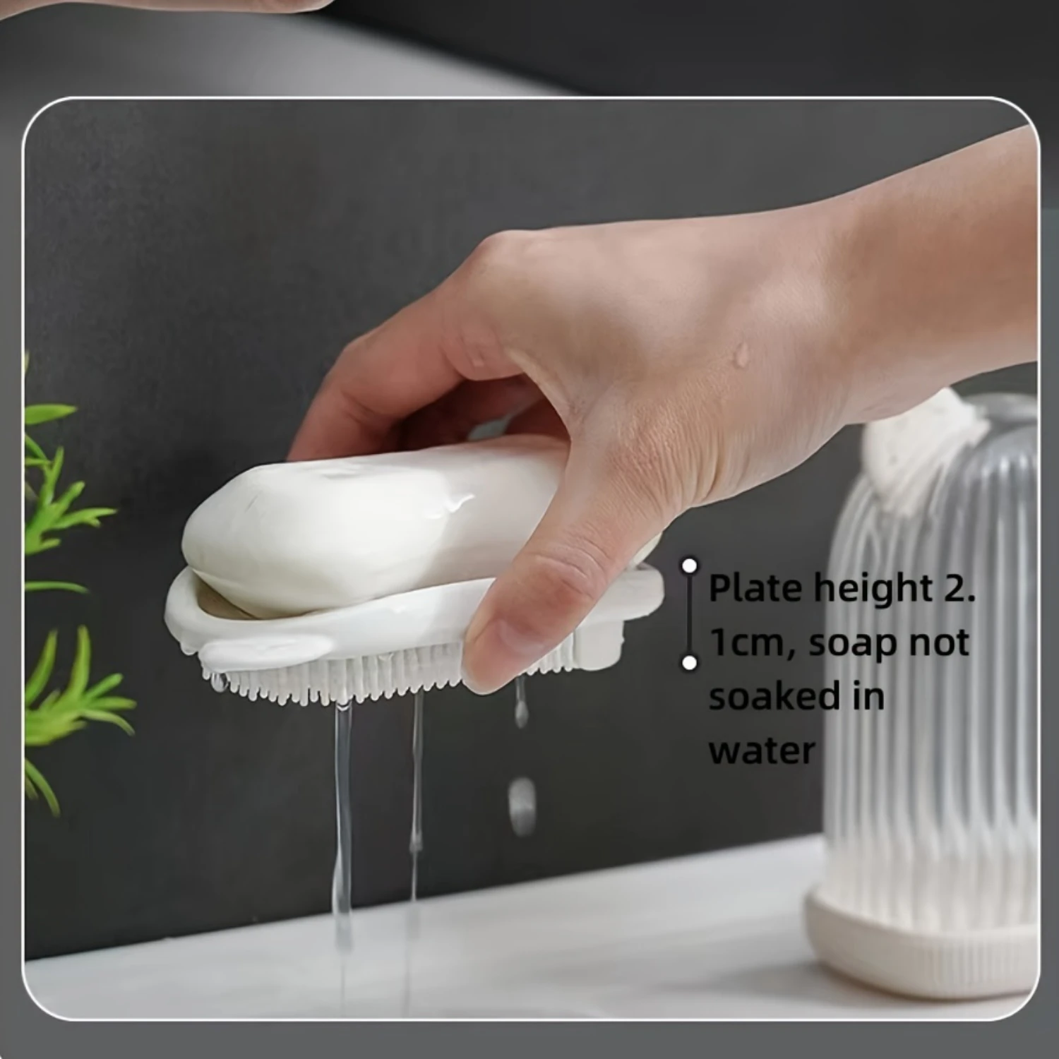 Travel Soap Box Creative Sealed Portable Small Size Bathroom Storage Rack with Brush PE Material Home Goods Travel Soap Box