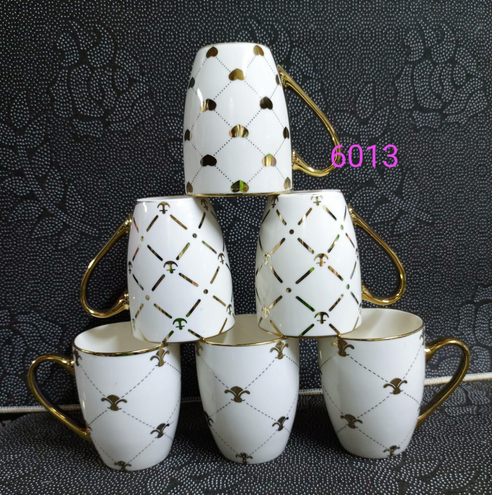 6pc GOLD Ceramic Tea Cups Mugs; mug is perfect for your morning cup of coffee and will be a great addition to your serveware collection.