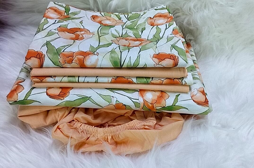6*7 6 PC Mix and Match Bedsheets. 1 pc pattern bedsheet, 1 pc plain fitted bedsheet and 4 pcs pillow cases.