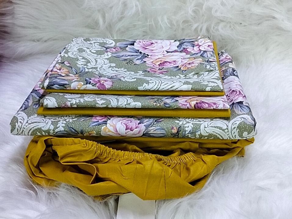 6*7 6 PC Mix and Match Bedsheets. 1 pc pattern bedsheet, 1 pc plain fitted bedsheet and 4 pcs pillow cases.