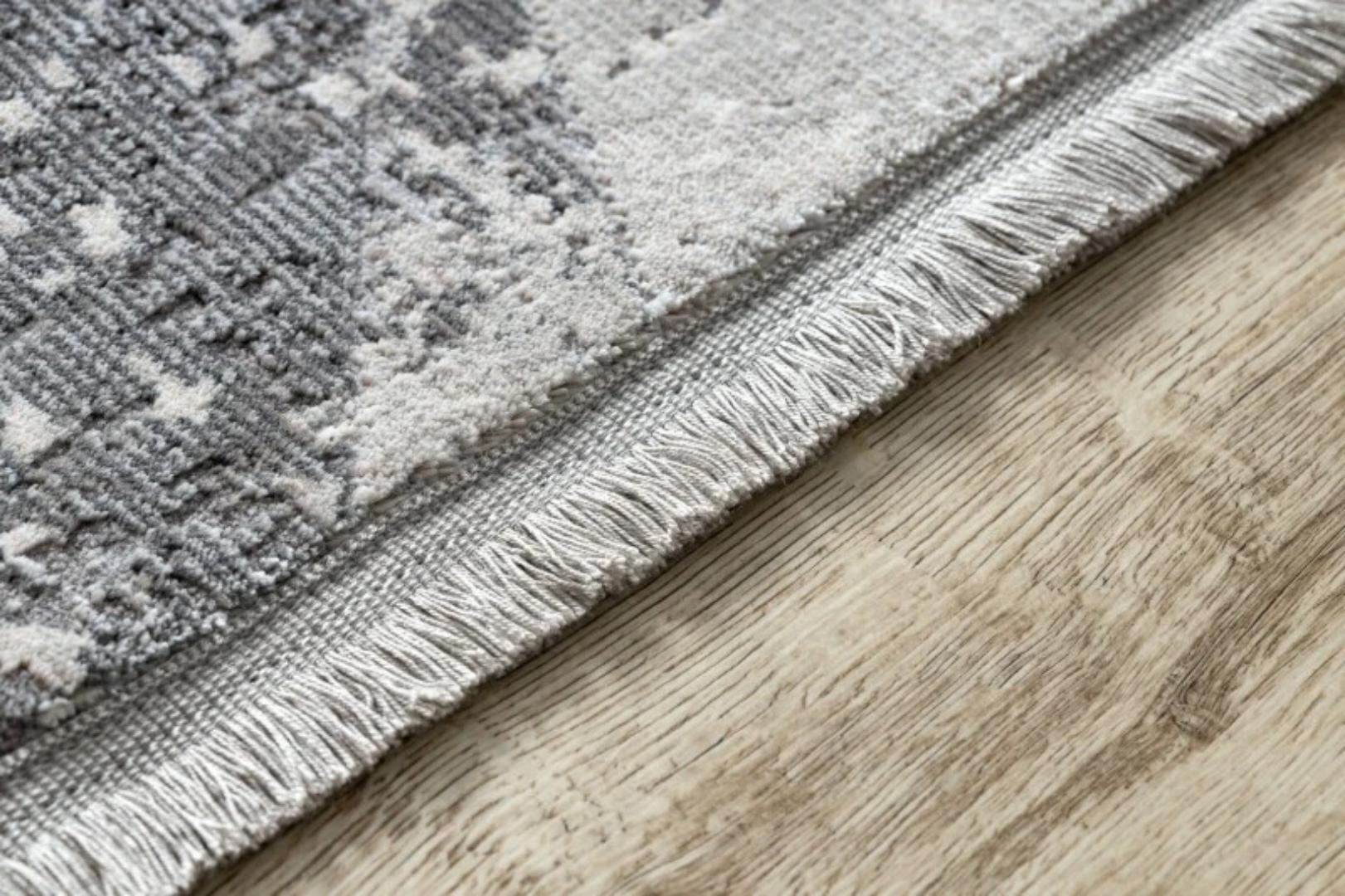 [OFFER] Modern Designer structural Rug / Carpet polygons and triangles CREAM / GREY High Quality 5ft by 8ft