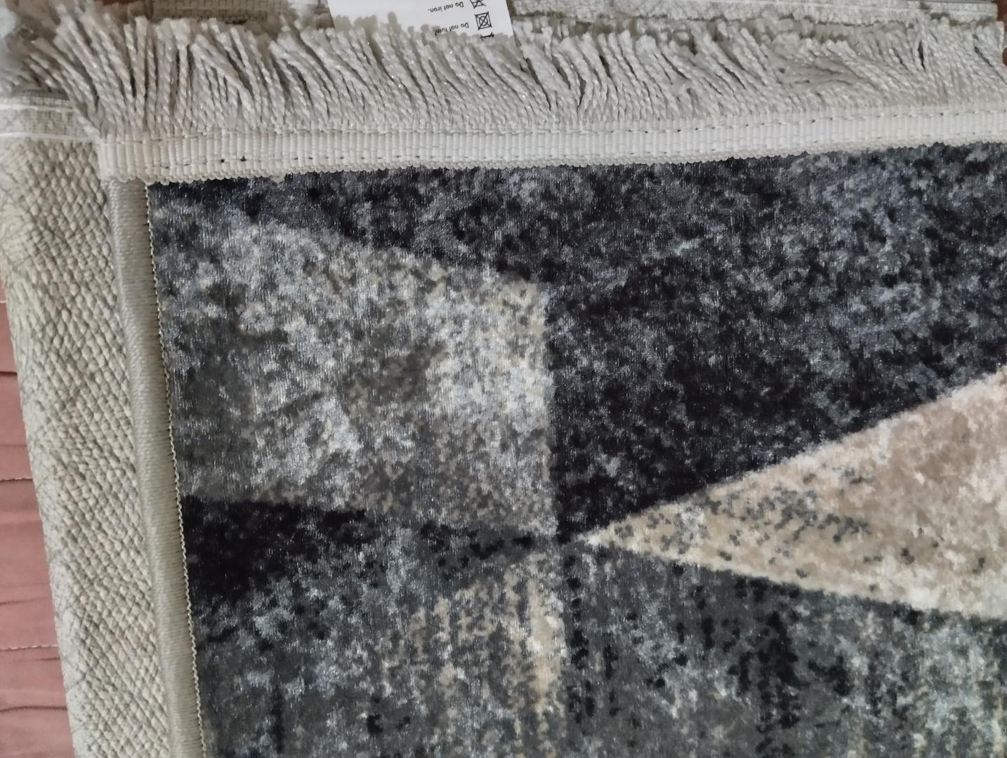 [OFFER] Modern Designer structural Rug / Carpet polygons and triangles CREAM / GREY High Quality 5ft by 8ft