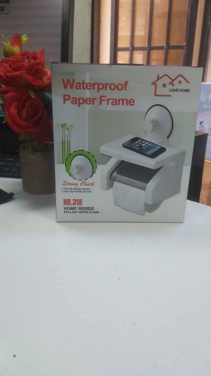 [CLEARANCE OFFER] Stylish Tissue paper holder Waterproof Paper Frame