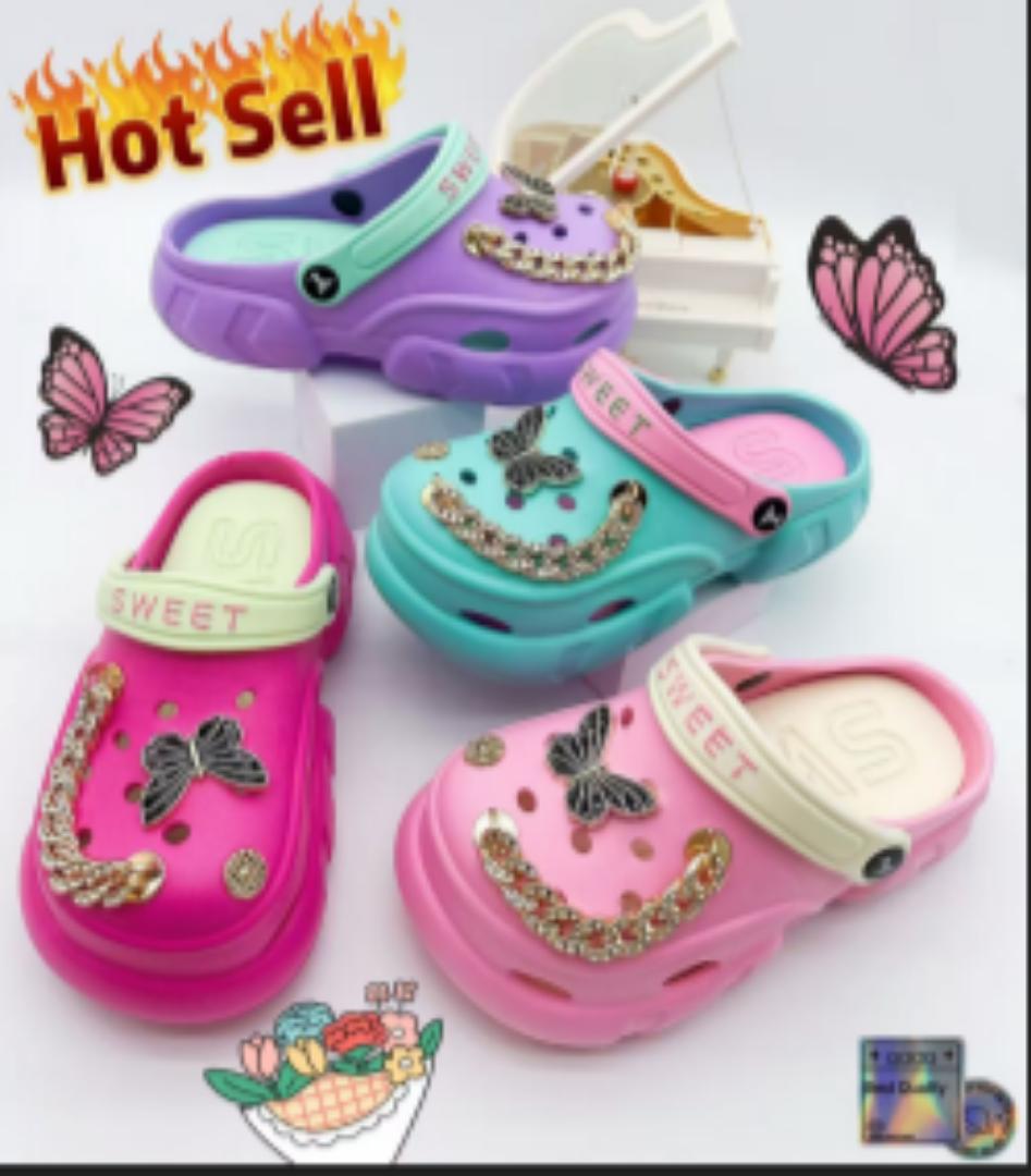 [CHRISTMAS OFFER] Fashion Women Clocs Ladies Clog Shoes Ladies Clogs Summer