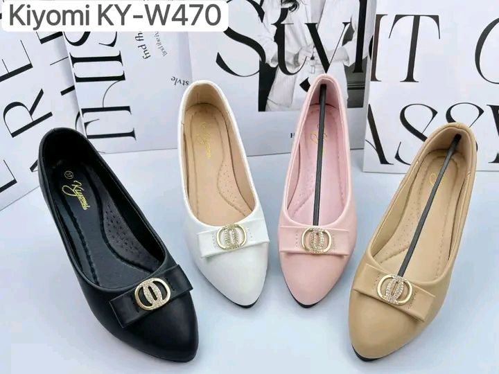 Light Ladies Fashion doll shoes, available in assorted colors and sizes 37-42